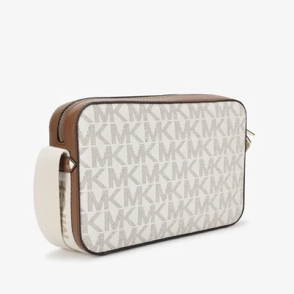 MICHAEL KORS
Maeve Crossbody Bag - Picture 3 of 6